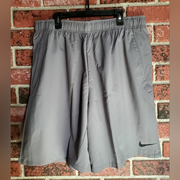 Nike Men's Grey Dri-Fit Athletic Shorts - Picture 1 of 4